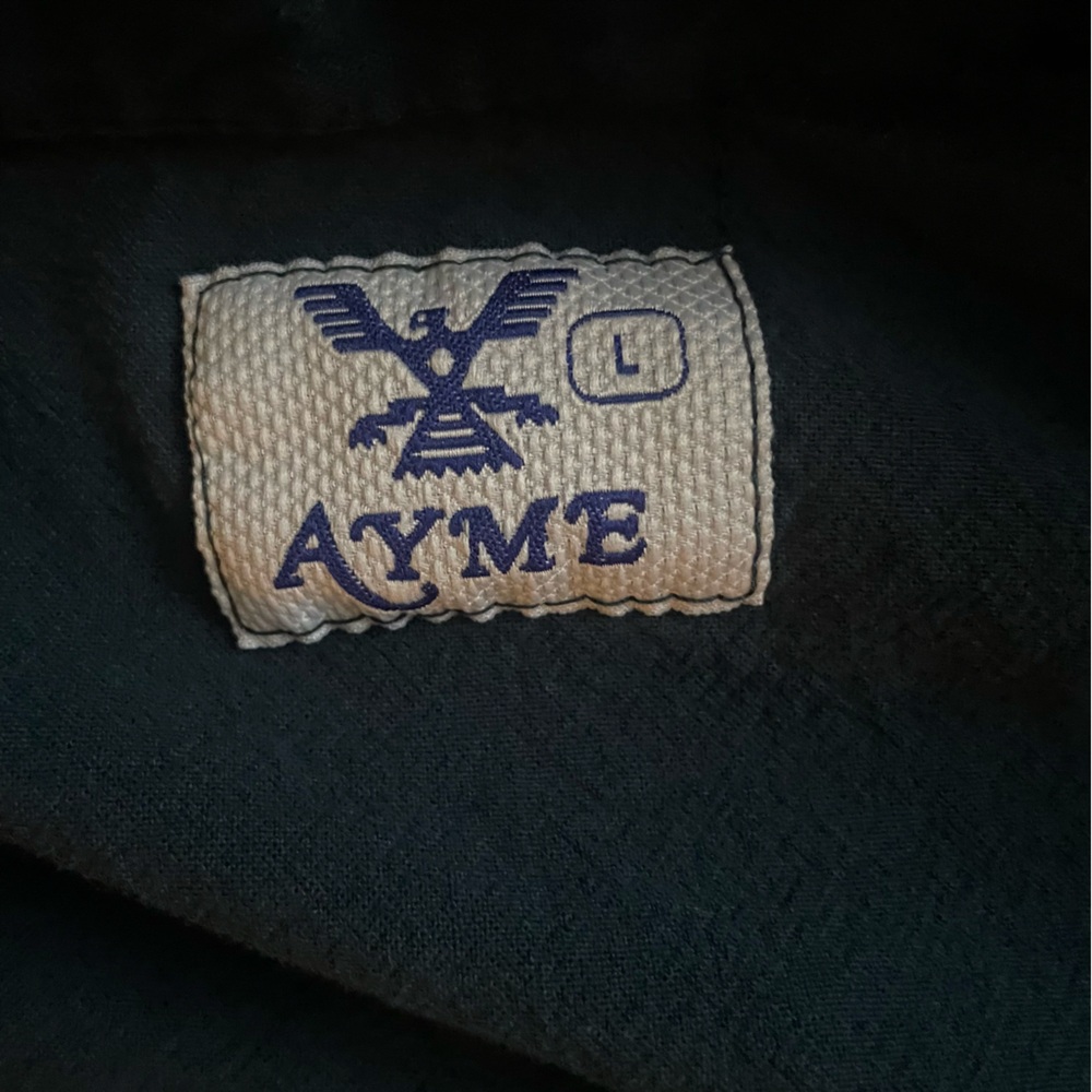 Embroidered Short Sleeve Button Down Shirt - Picture 7 of 7